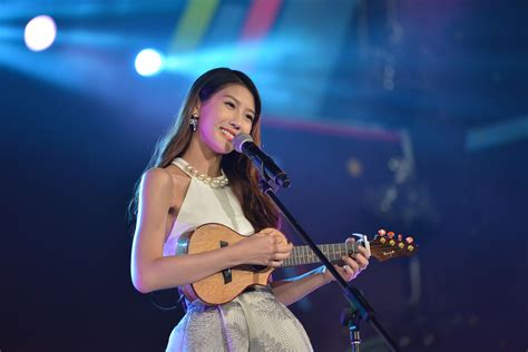 Jazzing Up Malaysia! The Untold Story of Joyce Chu's Surprise Concert Appearance at Penang's Street Food Festival